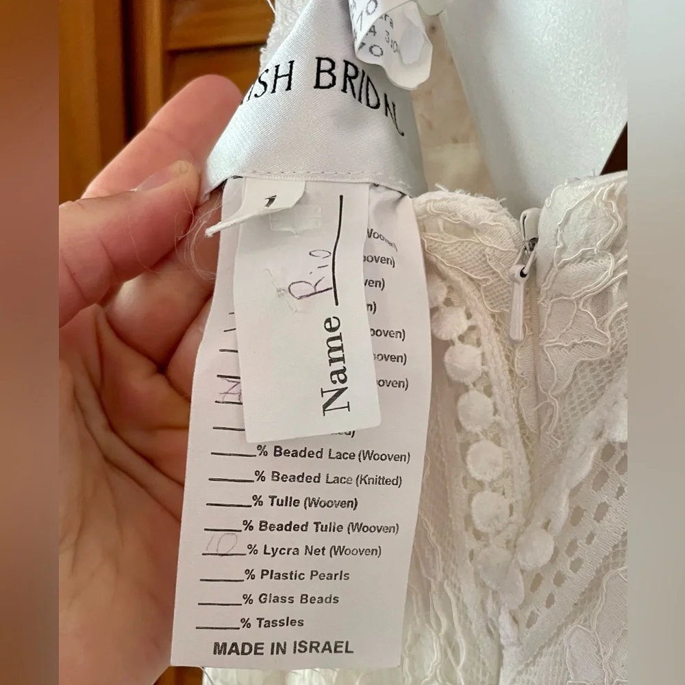 Rish Bridal Rio Wedding Dress - size 8 - Picture 10 of 12